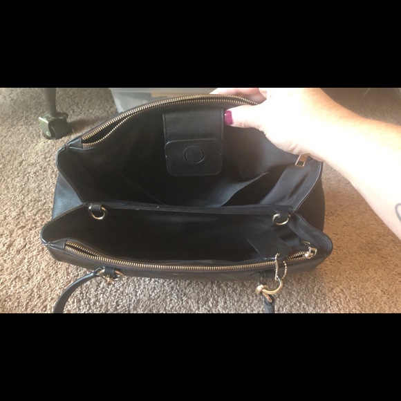 Brown and black coach purse with matching wristlet - Picture 2 of 2
